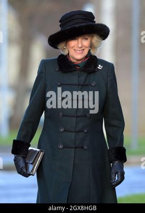 Camilla, Herzogin von Cornwall besucht das Bulford Camp in Wiltshire, um das 4. Bataillon, die Gewehre nach ihrer Rückkehr aus Afghanistan, zu Hause willkommen zu heißen Stockfoto