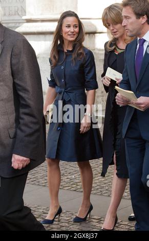 Pippa Middleton nimmt am 13. März 2014 an einem Gedenkgottesdienst für Sir David Frost in der Westminster Abbey Teil. Stockfoto