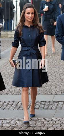 Pippa Middleton nimmt am 13. März 2014 an einem Gedenkgottesdienst für Sir David Frost in der Westminster Abbey Teil. Stockfoto