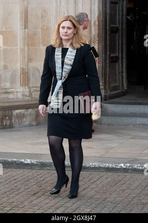 Sarah Brown nimmt am 13. März 2014 an einem Gedenkgottesdienst für Sir David Frost in der Westminster Abbey Teil. Stockfoto