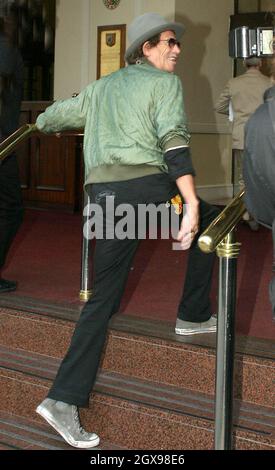 Keith Richards von den Rolling Stones kommt im Midland Hotel in Manchester an. Stockfoto
