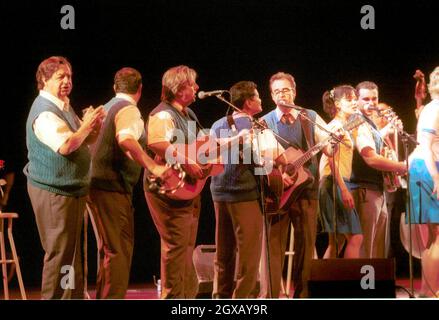 A Mighty Wind treten im QE Theater in Vancouver auf. Stockfoto