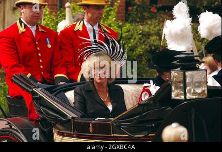 Camilla, Herzogin von Cornwall, nimmt am Order of the Garter Service in Windsor Castle, England, Teil. Stockfoto