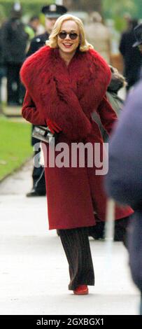 Frances O'Connor und Sam Rockwell am Set von 'Picadilly Jim in London. Stockfoto
