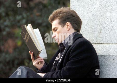 Frances O'Connor und Sam Rockwell am Set von 'Picadilly Jim in London. Stockfoto
