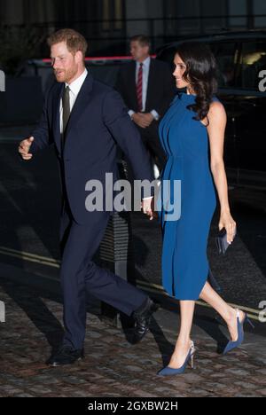 Der Herzog und die Herzogin von Sussex bei einem Benefizkonzert in der Central Hall Westminster in London. Stockfoto