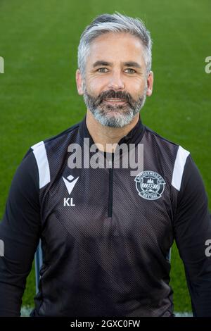 Keith Lasley Assistant Manager von Motherwell Stockfoto