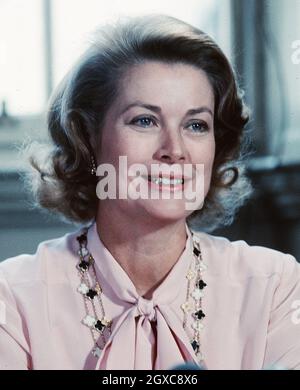 Am 14. September 2007 jährt sich der 25. Todestag von Prinzessin Grace von Monaco (ehemaliger Filmstar Grace Kelly). In den späten 1970er Jahren begann die Prinzessin, an Gedichtvorlesungen teilzunehmen. Hier ist sie bei einer Lesung in Edinburgh, Schottland. Stockfoto