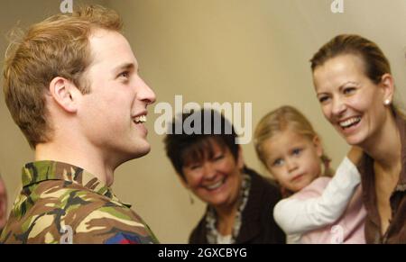 Prinz William besucht Unterkünfte für Marinefamilien in Helensburgh, Schottland. Stockfoto