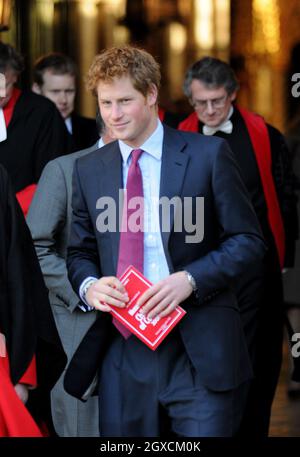 Prinz Harry kommt bei den Children of Courage Awards 2008 der Frau in der Wesminster Abbey im Zentrum von London an. Stockfoto