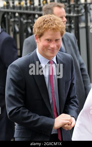 Prinz Harry kommt bei den Children of Courage Awards 2008 der Frau in der Wesminster Abbey im Zentrum von London an. Stockfoto