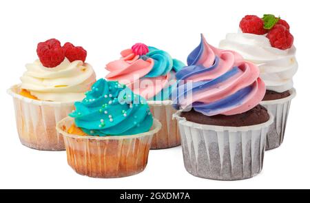 Gruppe von Cupcakes mit farbigen Belag isoliert auf weißem Hintergrund Stockfoto