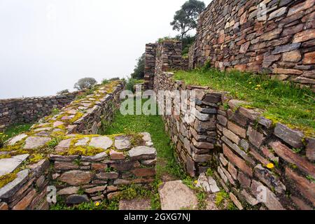 Choquequirao, eine der besten Inka-Ruinen in Peru. Choquequirao Inca Wanderweg in der Nähe von Machu Picchu. Cuzco Region in Peru Stockfoto