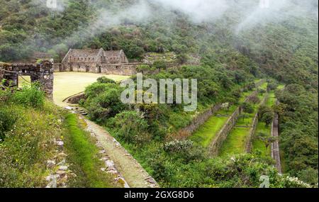 Choquequirao, eine der besten Inka-Ruinen in Peru. Choquequirao Inca Wanderweg in der Nähe von Machu Picchu. Cuzco Region in Peru Stockfoto