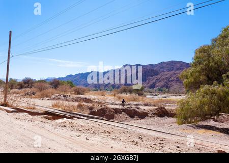 Schmutz der Straße Blick von Palmira, Bolivien. Quebrada de Palmira, Canyon Del Inca Stockfoto