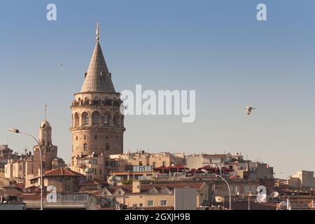 Istanbul, Türkei; 26. Mai 2013: Der Galata-Turm. Stockfoto