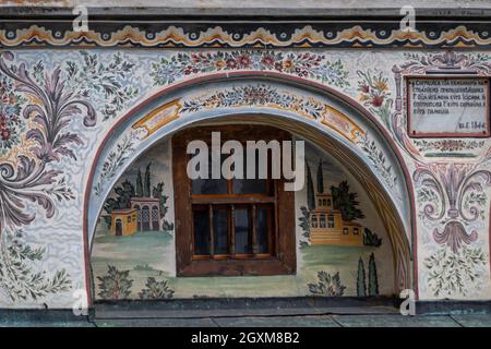 Kloster christliche Kirche Holzfenster Stockfoto