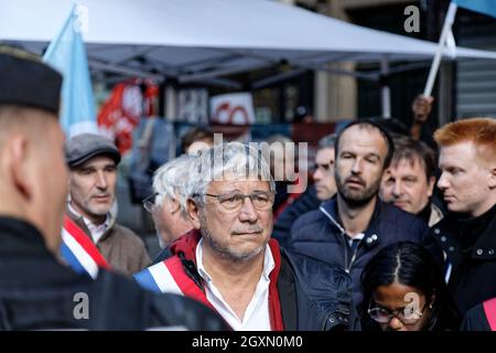 Paris, Frankreich. Oktober 2021. Interprofessionelle Demonstration gegen die Reform der Arbeitslosenversicherung und der Rentenreform. Stockfoto
