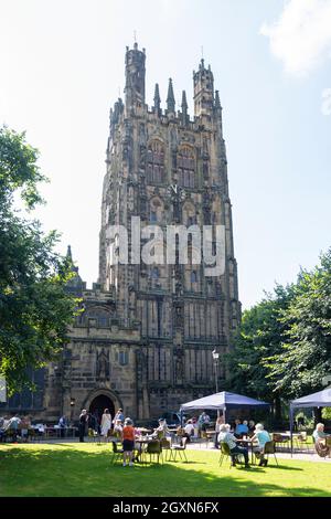 St Giles Church, Church Street, Wrexham (Wrecsam), Wrexham County Borough, Wales, Vereinigtes Königreich Stockfoto