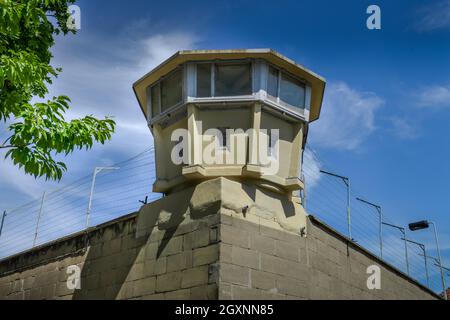 Wachturm, Stasi-Gedenkstätte, Genslerstraße, Hohenschoenhausen, Lichtenberg, Berlin, Deutschland Stockfoto