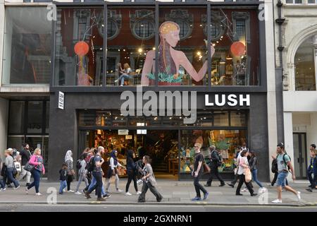 Lush, Oxford Street, London, England, Großbritannien Stockfoto