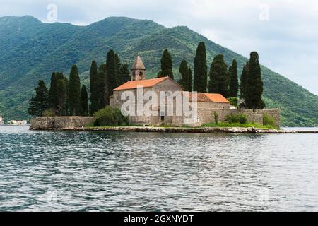 Benediktinerkloster, Insel Saint Georges, Bucht von Kotor, Perast, Montenegro Stockfoto