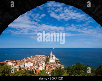 Piran an der Adriaküste, Stadtbild von der Stadtmauer, Piran, Istrien, Slowenien Stockfoto