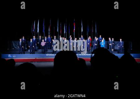 Brdo Pri Kranju, Slowenien. Oktober 2021. Delegation, die am Gipfeltreffen EU-Westbalkan teilnehmen wird, das am 6. Oktober 2021 stattfinden wird. Kredit: SOPA Images Limited/Alamy Live Nachrichten Stockfoto