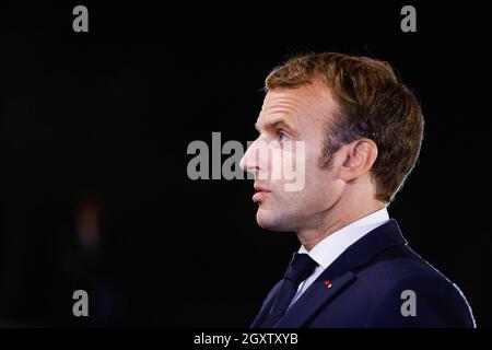 Brdo Pri Kranju, Slowenien. Oktober 2021. Der französische Präsident Emmanuel Macron spricht bei dem EU-Westbalkan-Gipfel, der am 6. Oktober 2021 stattfinden wird, mit der Presse. (Foto: Luka Dakskobler/SOPA Images/Sipa USA) Quelle: SIPA USA/Alamy Live News Stockfoto