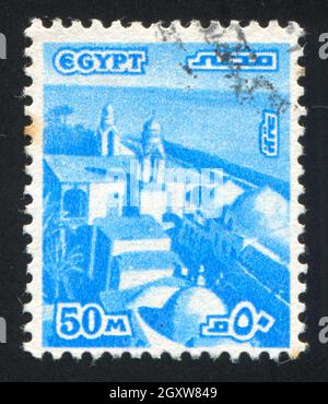 ÄGYPTEN - UM 1978: Briefmarke gedruckt von Ägypten, zeigt Kloster, um 1978 Stockfoto