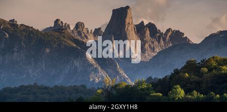 Naranjo de Bulnes (Nationalpark Picos de Europa, Asturien, Spanien) Stockfoto