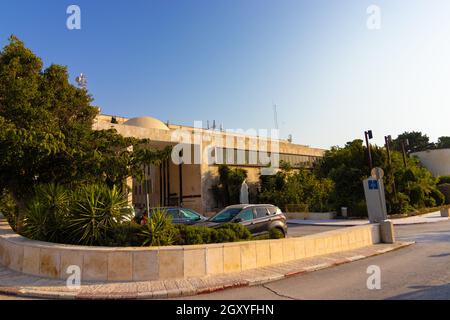 jerusalem-israel. 26-08-2021. Der Eingang zum Hadassah Mount Scopus Hospital in Jerusalem Stockfoto