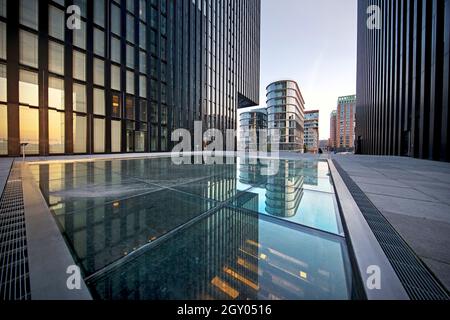 Designhotel Hyatt Regency Düsseldorf an der Hafenspitze, Medienhafen, Deutschland, Nordrhein-Westfalen, Niederrhein (Unterrhein), Düsseldorf Stockfoto