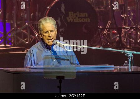 5. Oktober 2021, Huntington, New York, USA: Brian Wilson, Mitbegründer der Beach Boys, tritt im Paramount auf. (Bild: © Debby Wong/ZUMA Press Wire) Stockfoto