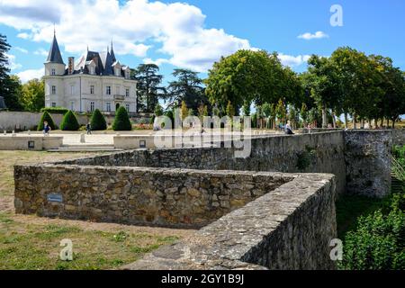 Frankreich, Saint-Florent-le-Vieil, 12.09.2021: das Chateau von Saint-Florent-le-Vieil in der französischen Gemeinde Mauges-sur-Loire im Departement Stockfoto