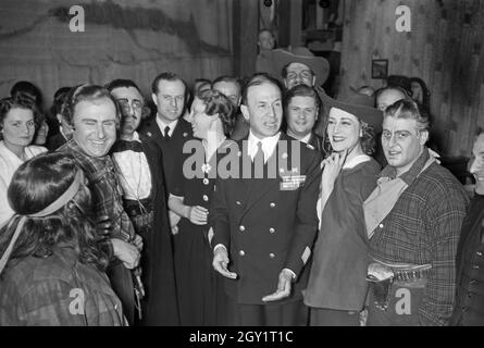 Vorbereitung einer Aufführung an der Oper, Deutschland 1940er Jahre. Vorbereitung einer Opernaufführung, Deutschland 1940er Jahre. Stockfoto
