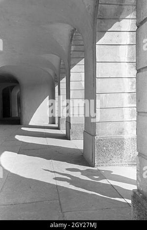 Das Jagdschloss Schloss Solitude in Stuttgart, Deutschland, 1930er Jahre. Das Jagdschloss Schloss Solitude in Stuttgart, Deutschland der 1930er Jahre. Stockfoto