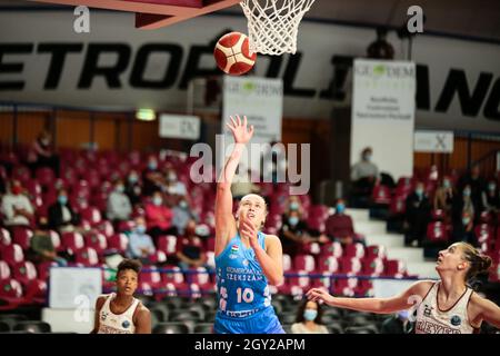 Palasport Taliercio, Venedig, Italien, 06. Oktober 2021, Gereben Livia (KSC Szekszard) während der Umana Reyer Venezia gegen KSC Szekszard - Basketball Euroleague Women Championship Stockfoto