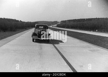 Ein Ausflug nach Kaub am Rhein, Deutsches Reich 30er Jahre. Eine Reise nach kaup am Rhein, Deutschland 1930. Stockfoto