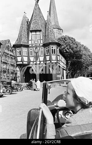 Ein Ausflug nach Michelstadt, Deutsches Reich 30er Jahre. Ein Ausflug nach Michelstadt, Deutschland 1930. Stockfoto