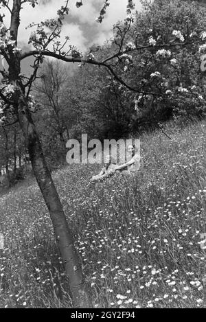 Ein Ausflug in den Schwarzwald, Deutsches Reich 30er Jahre. Ein Ausflug in den Schwarzwald, Deutschland 1930. Stockfoto