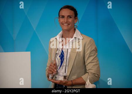 Radsportlerin Denise Schindler. Am 06.10.2021 fand in der Bayerischen Staatskanzlei in München die Verleihung des Bayerischen Sportpreises durch den Bay. Ministerpräsidenten Markus Söder ( CSU ) statt. Bei diesem wurden die bayerischen Sportler*innen, die bei den Olympischen Spielen in Tokio eine Medaille gewonnen haben für ihre Leistungen mit dem Bayerischen Sportpreis ausgezeichnet. * am 6. Oktober 2021 verlieh der bayerische Ministerpräsident Markus Soeder ( CSU ) in München den Bayerischen Sportpreis an die Athleten, die bei den Olympischen Spielen 2020 in Tokio eine Medaille gewonnen haben. (Foto von Alexander Stockfoto