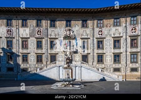 Die Piazza dei Cavalieri (Ritterplatz) ist der zweite Hauptplatz in Pisa Stockfoto