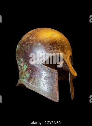 Griechischer Korinthischer Helm. Der korinthische Helm stammt aus dem antiken Griechenland und hat seinen Namen vom Stadtstaat Korinth. Es war ein Helm aus Stockfoto