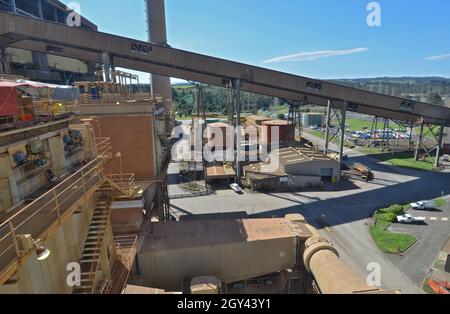 Yallourn Kraftwerk im Latrobe Valley Gippsland Victoria-Straße in und hohen Winkel von oben Stockfoto