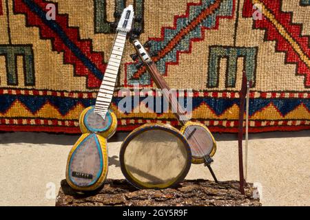 Souvenirs von Musikinstrumenten in der Leistung von Aserbaidschan mugham verwendet. Baku Stockfoto