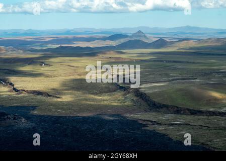 Isländische Landschafts-Luftaufnahmen aus touristischen Flugzeugen Stockfoto