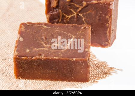 Panaela - Zuckerrohr harte Melasse oder Jagery und Zucker Stockfoto