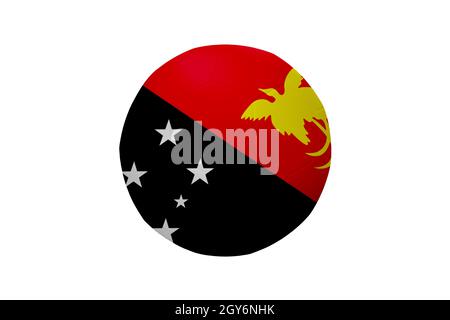 Fußball in den Farben der Papua-Neuguinea-Flagge auf weißem Hintergrund isoliert. In einem konzeptionellen Meisterschaftsbild, das Papua-Neuguinea unterstützt. Stockfoto