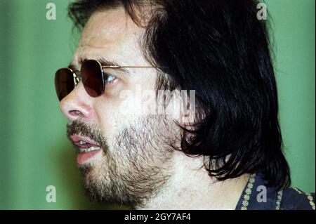 Arezzo Italien 2001-07-08: Nick Cave während der Pressekonferenz beim Arezzo Wave Festival Stockfoto